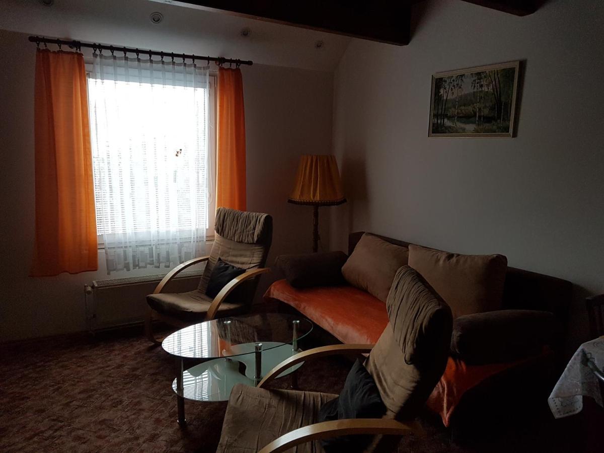 Apartment Příbram Eksteriør bilde